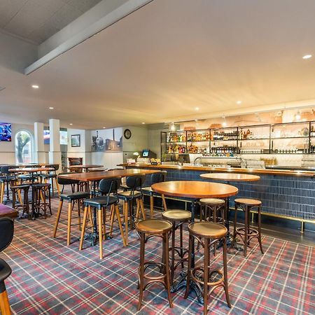 College Lawn Hotel Melburne Exterior foto