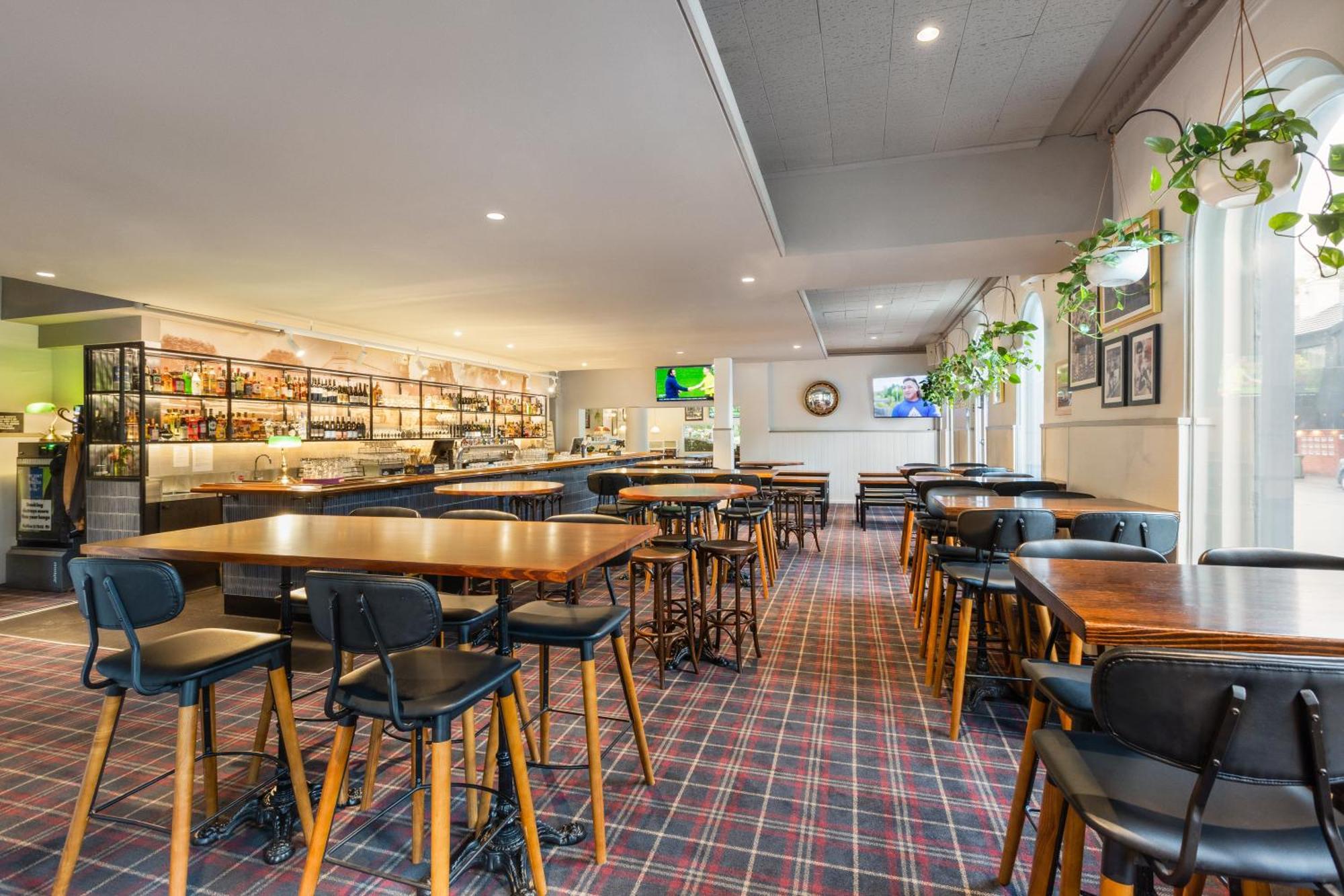 College Lawn Hotel Melburne Exterior foto