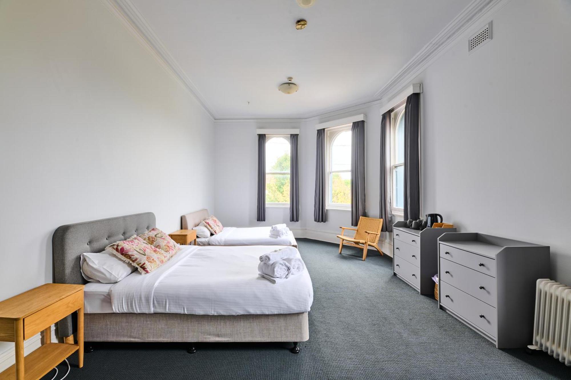 College Lawn Hotel Melburne Exterior foto